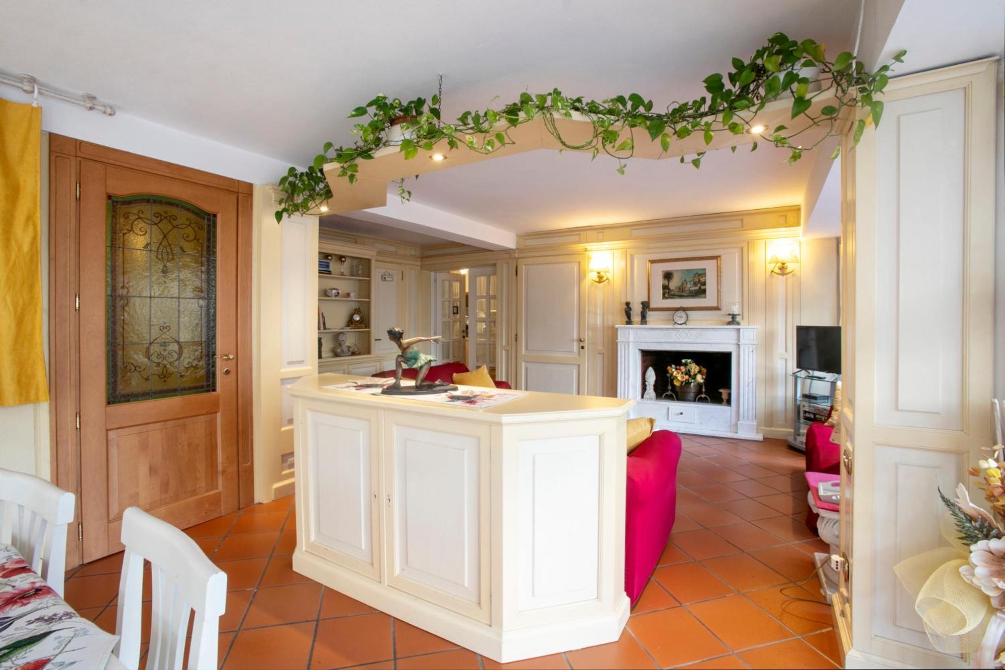 Maison Renee Виареджо Экстерьер фото