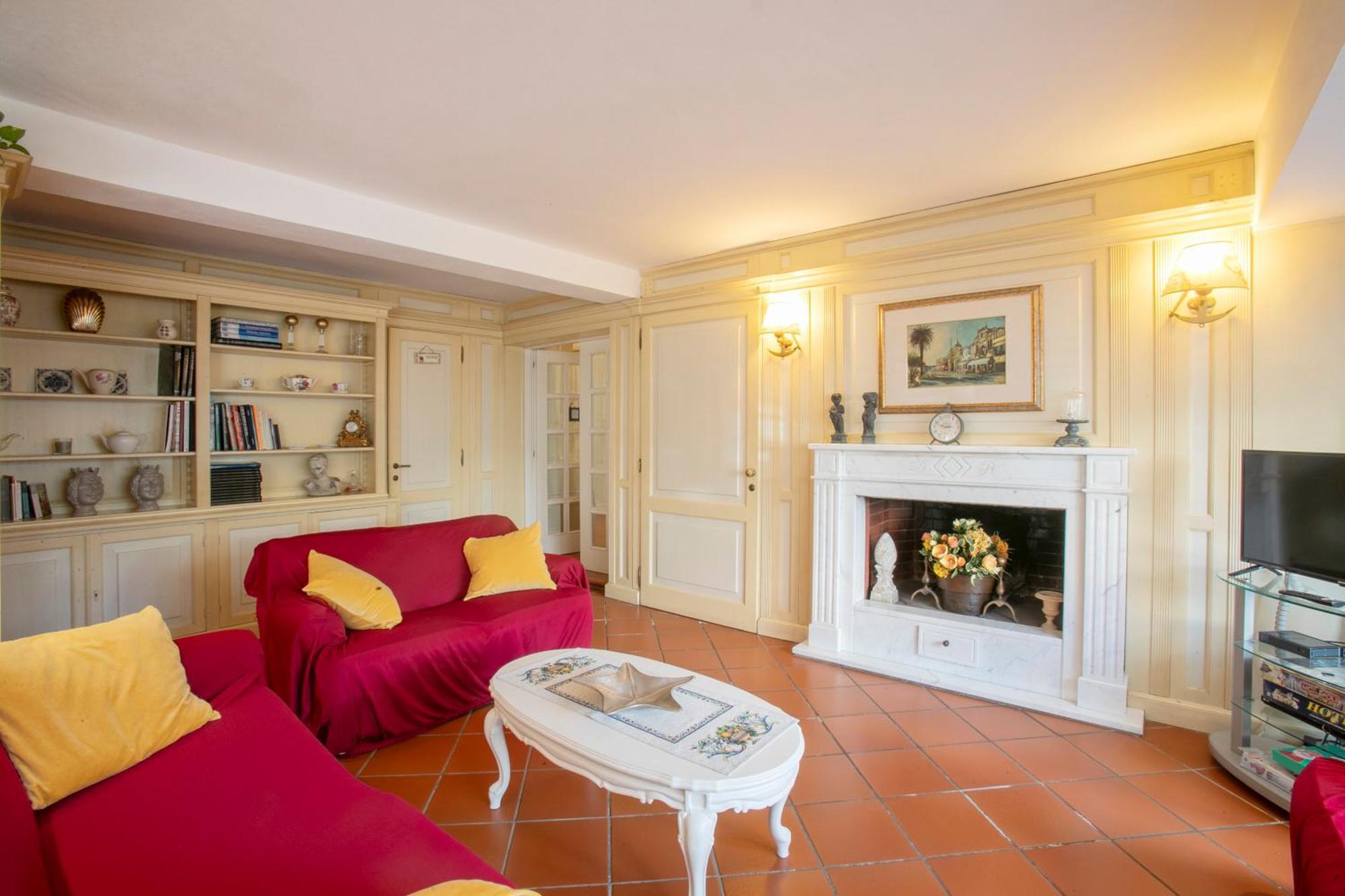 Maison Renee Виареджо Экстерьер фото