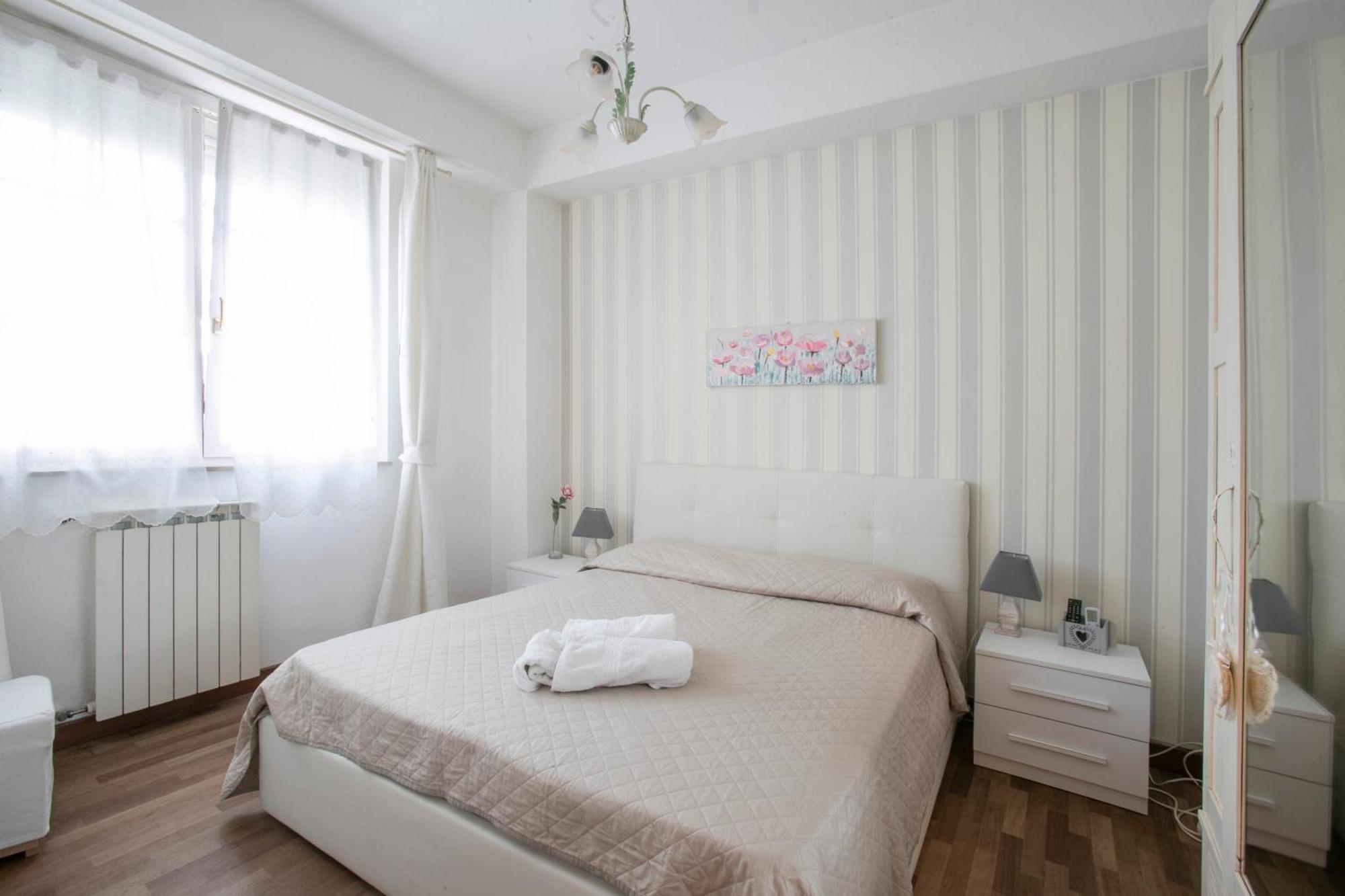 Maison Renee Виареджо Экстерьер фото